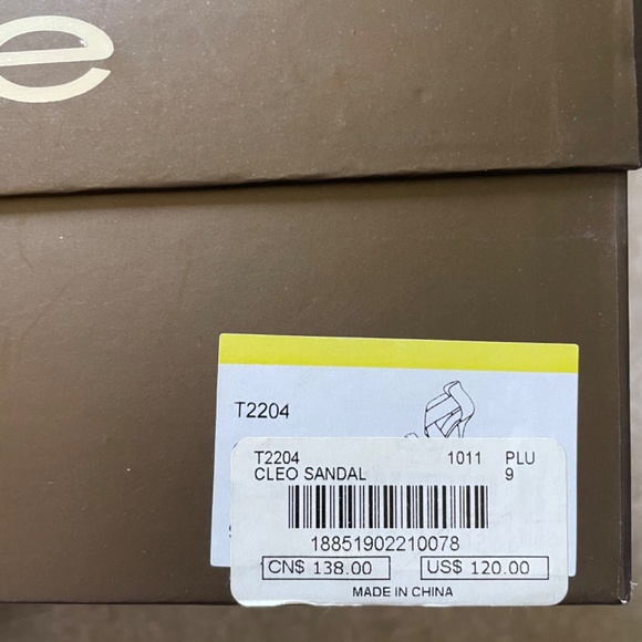 Plum Bebe heels size 9 - Picture 6 of 6